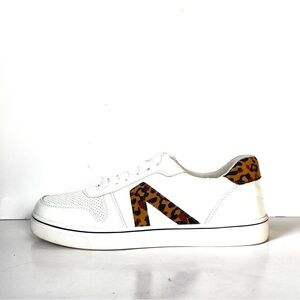MIA Alisa NEW White Sneakers with Leopard Print Accent Size 8.5